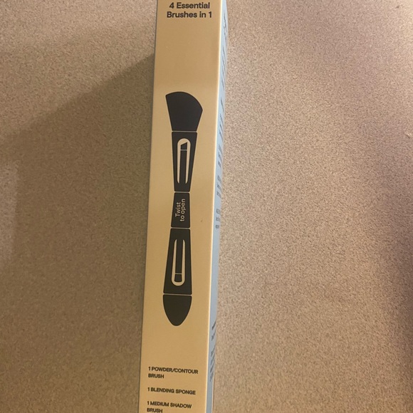 4 in 1  make up brush - Picture 4 of 4